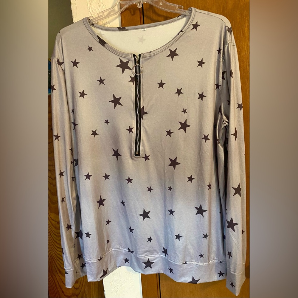TIAFORD 25”PTP Sz: 3X Half Zip Star Graphic Long Sleeve Lightweight Sweatshirt